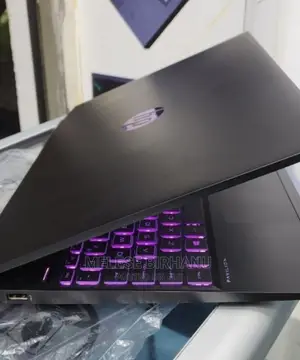 New Laptop HP Omen 15 8GB AMD Ryzen 5 SSD 512GB