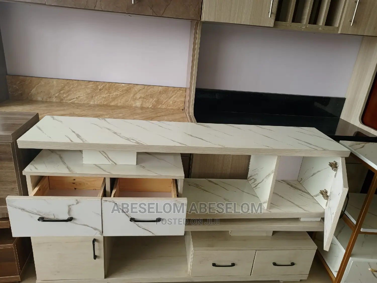 1,50 Cm ላምኔት ቲቪ እስታንድ