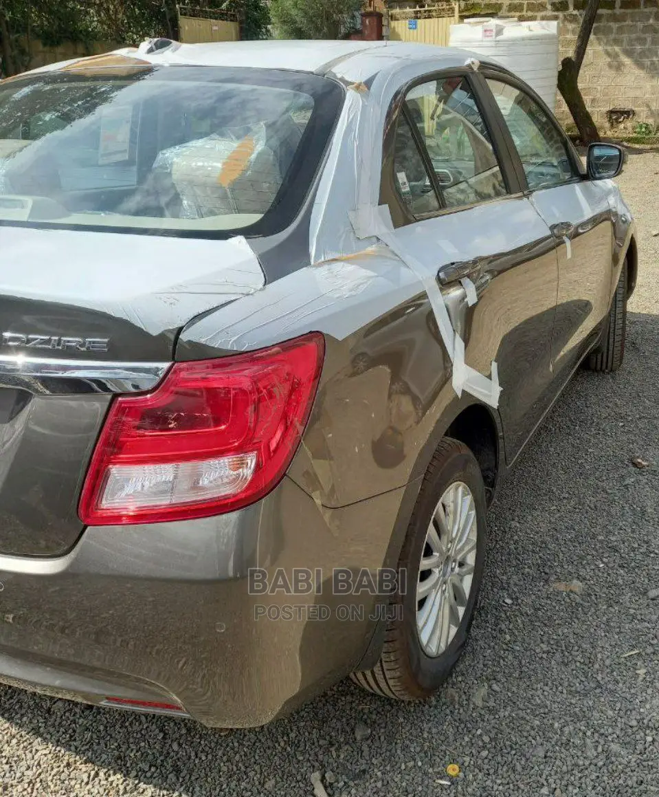 New Suzuki Dzire 2022 Gray