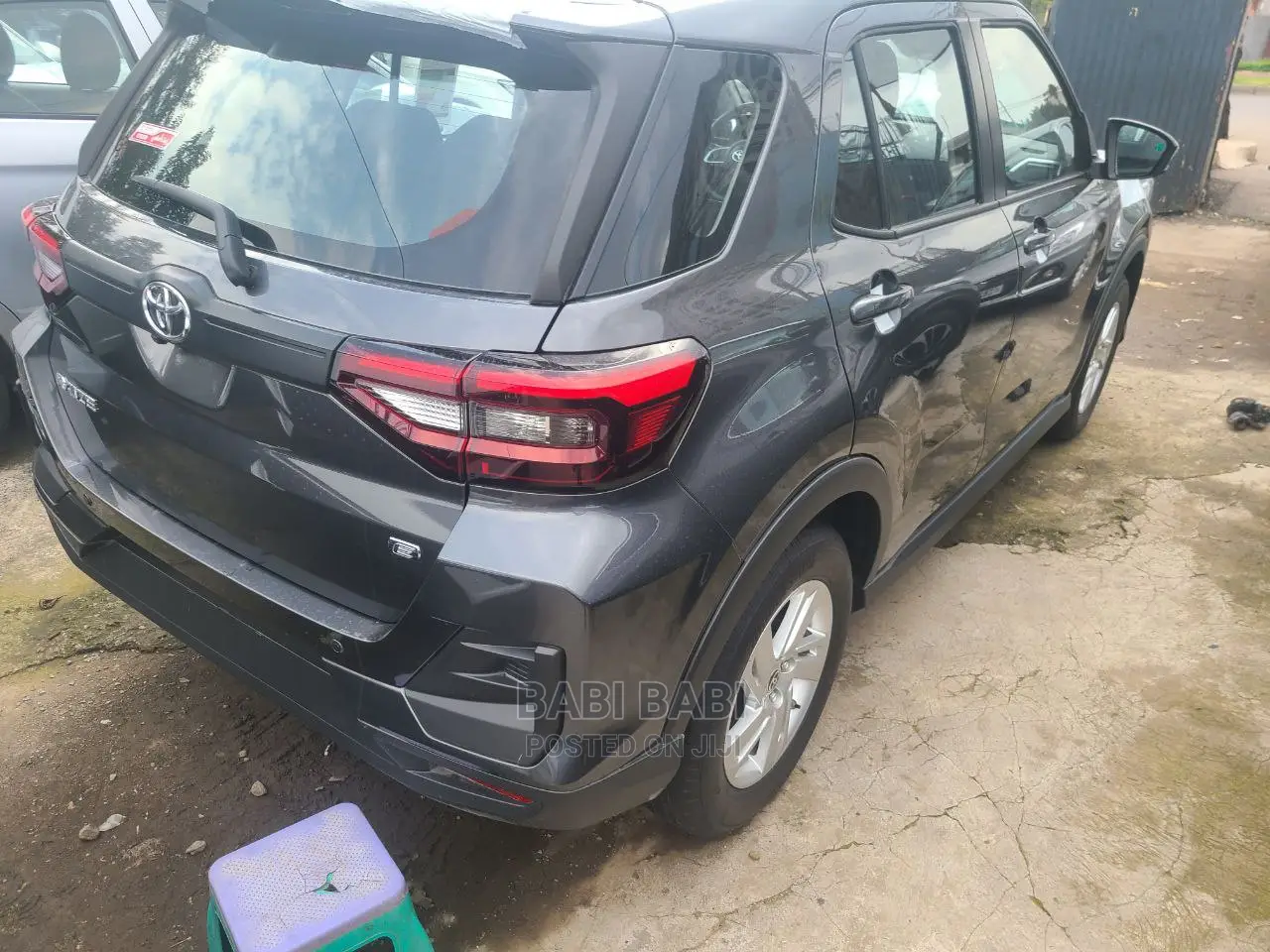 New Toyota Raize 2023 Gray