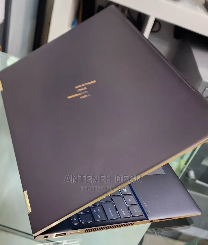 New Laptop HP Spectre X360 16GB Intel Core I7 SSD 1T