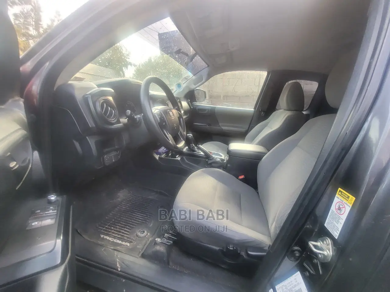 Toyota Tacoma 2018 Gray