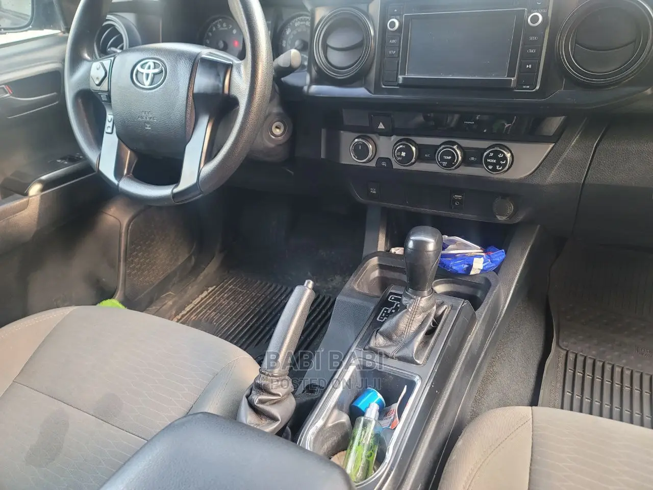 Toyota Tacoma 2018 Gray