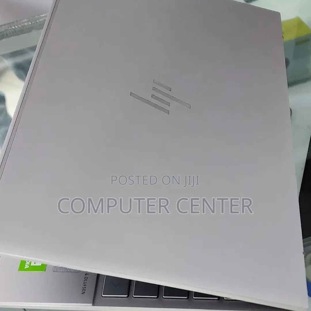 New Laptop HP Envy 13 8GB Intel Core I7 SSD 512GB