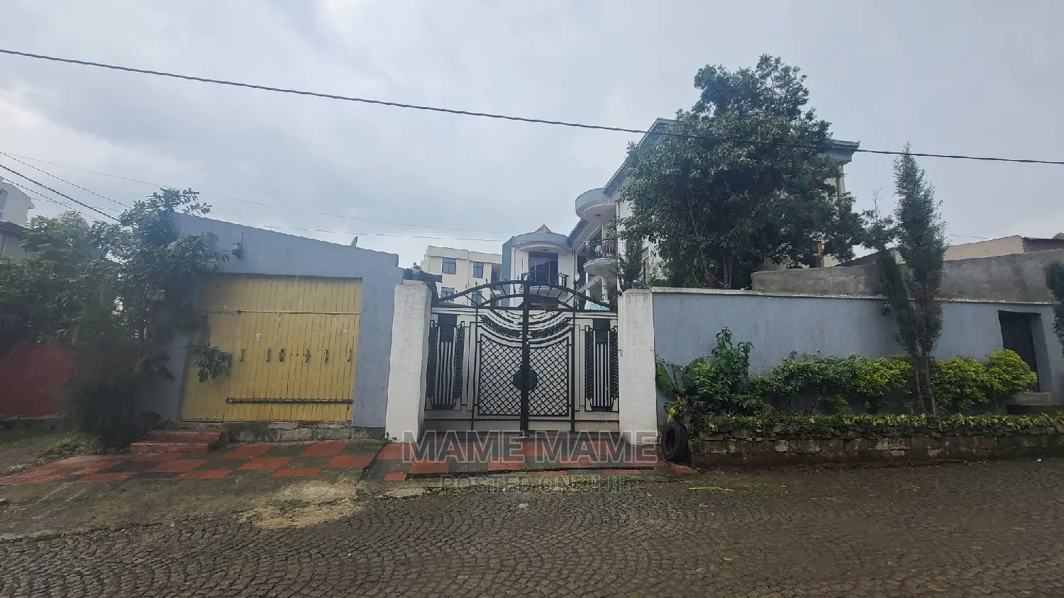 9bdrm House in Addis Abeba, Yeka for sale