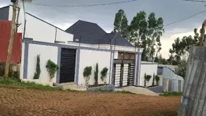 3bdrm Villa in Addis Abeba, Yeka for sale