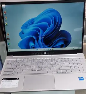 Photo - New Laptop HP Pavilion X2 10 12GB Intel Core I5 SSD 512GB