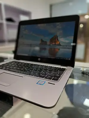 Photo - New Laptop HP EliteBook 820 8GB Intel Core I5 SSD 256GB