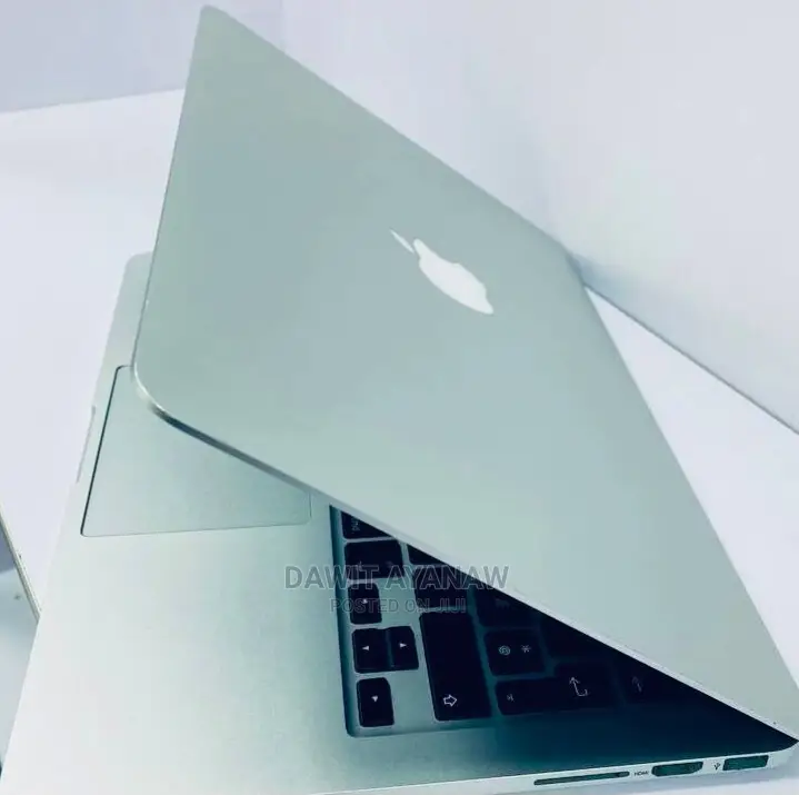 New Laptop Apple MacBook Pro 2015 8GB Intel Core I7 SSD 1T