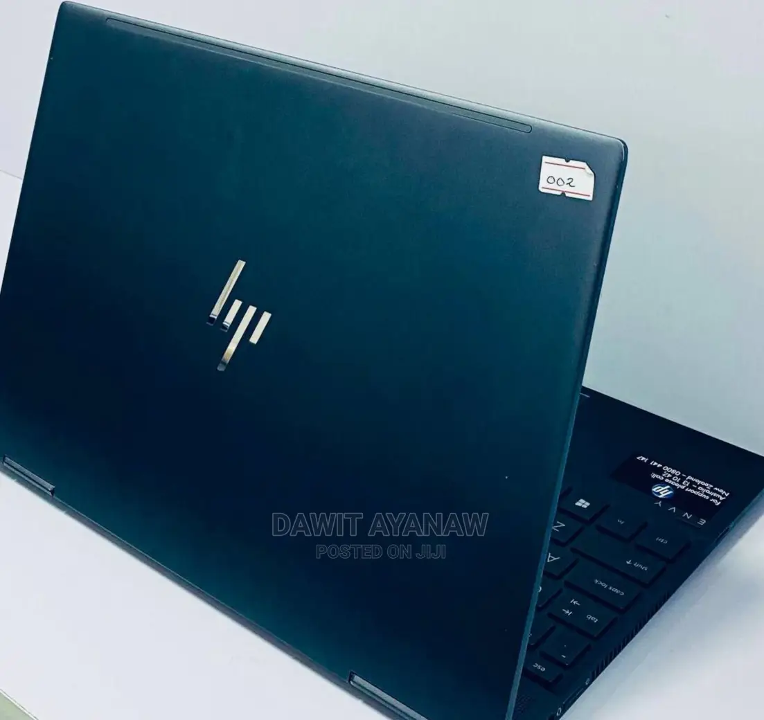 New Laptop HP Envy 13 8GB AMD Ryzen 3 SSD 256GB