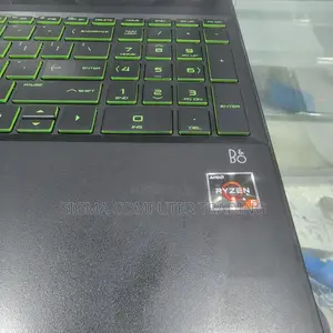 New Laptop HP Pavilion 15 8GB AMD Ryzen 5 SSD 256GB
