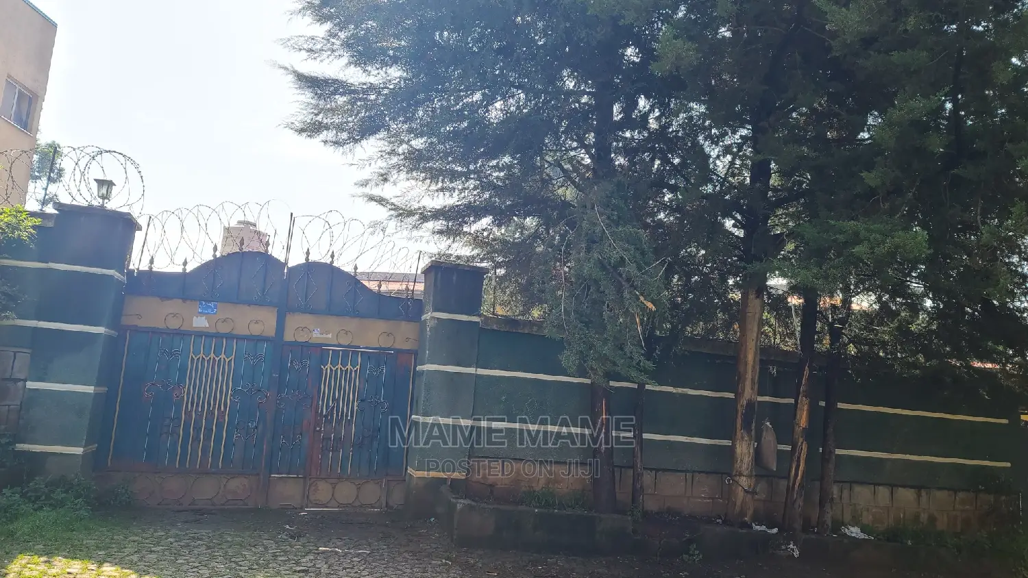 5bdrm House in Addis Abeba, Gullele for sale