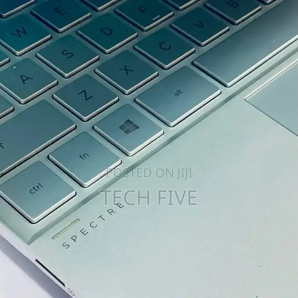 New Laptop HP Spectre X360 15 16GB Intel Core I7 SSD 512GB