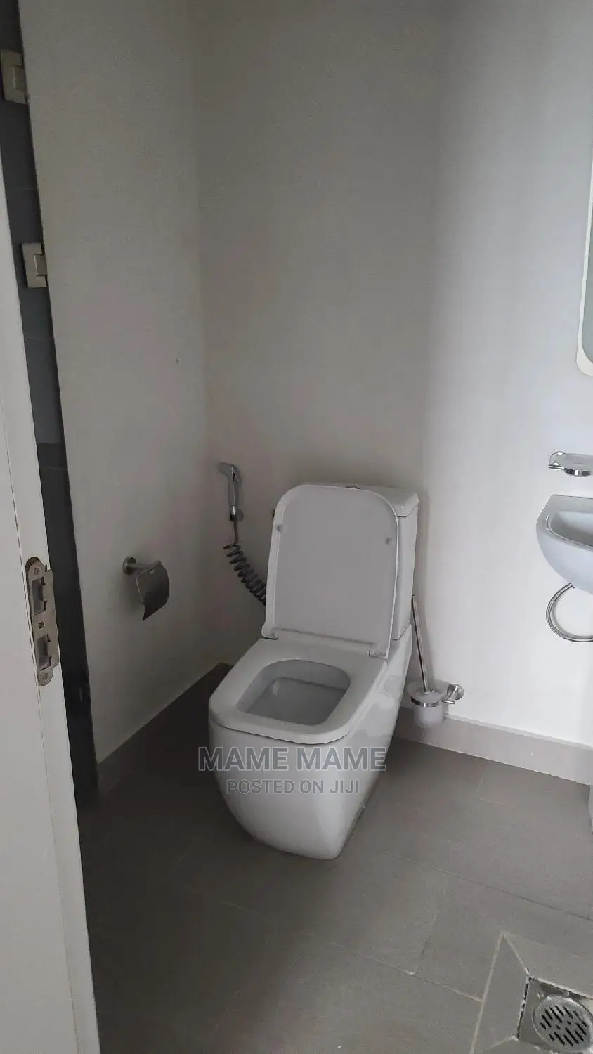 3bdrm Apartment in Addis Abeba, Kirkos for sale