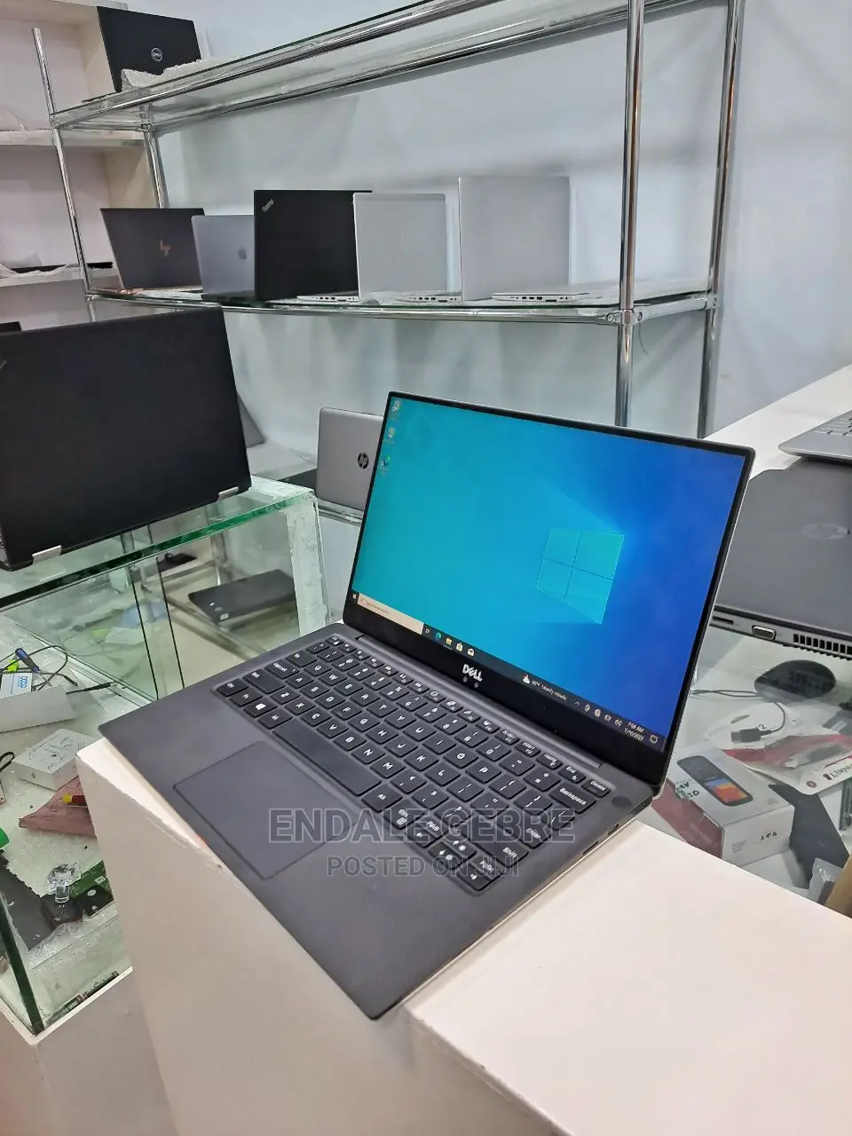 New Laptop Dell XPS 15 8GB Intel Core I5 SSD 512GB