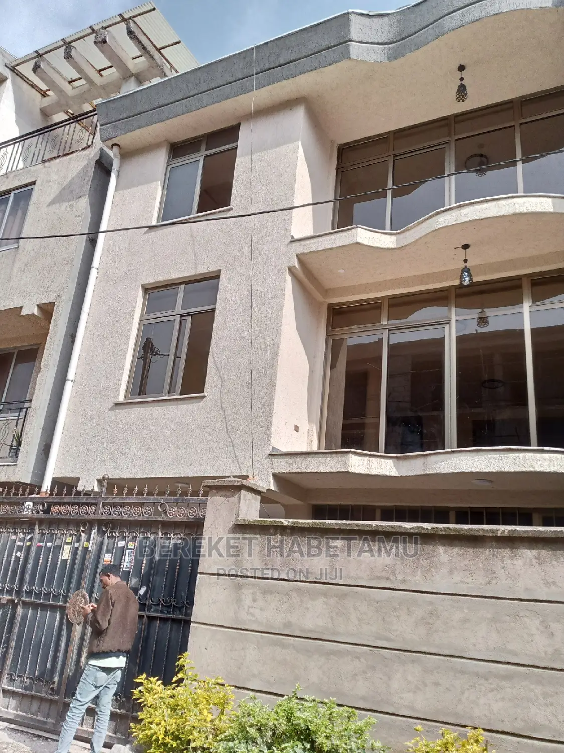 Furnished 5bdrm House in አዲስ አበባ, Nifas Silk-Lafto for sale