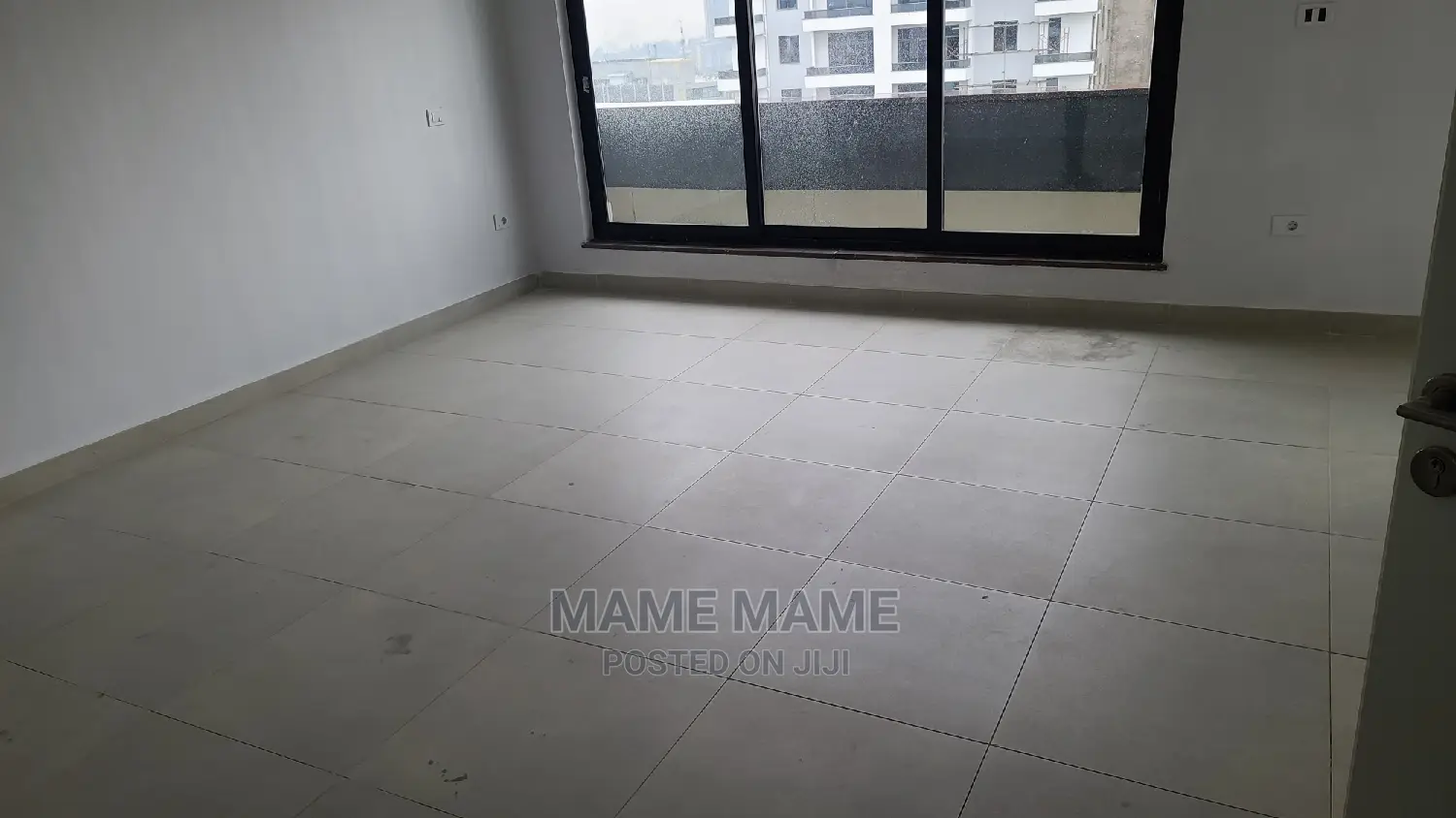 3bdrm Apartment in Addis Abeba, Kirkos for sale