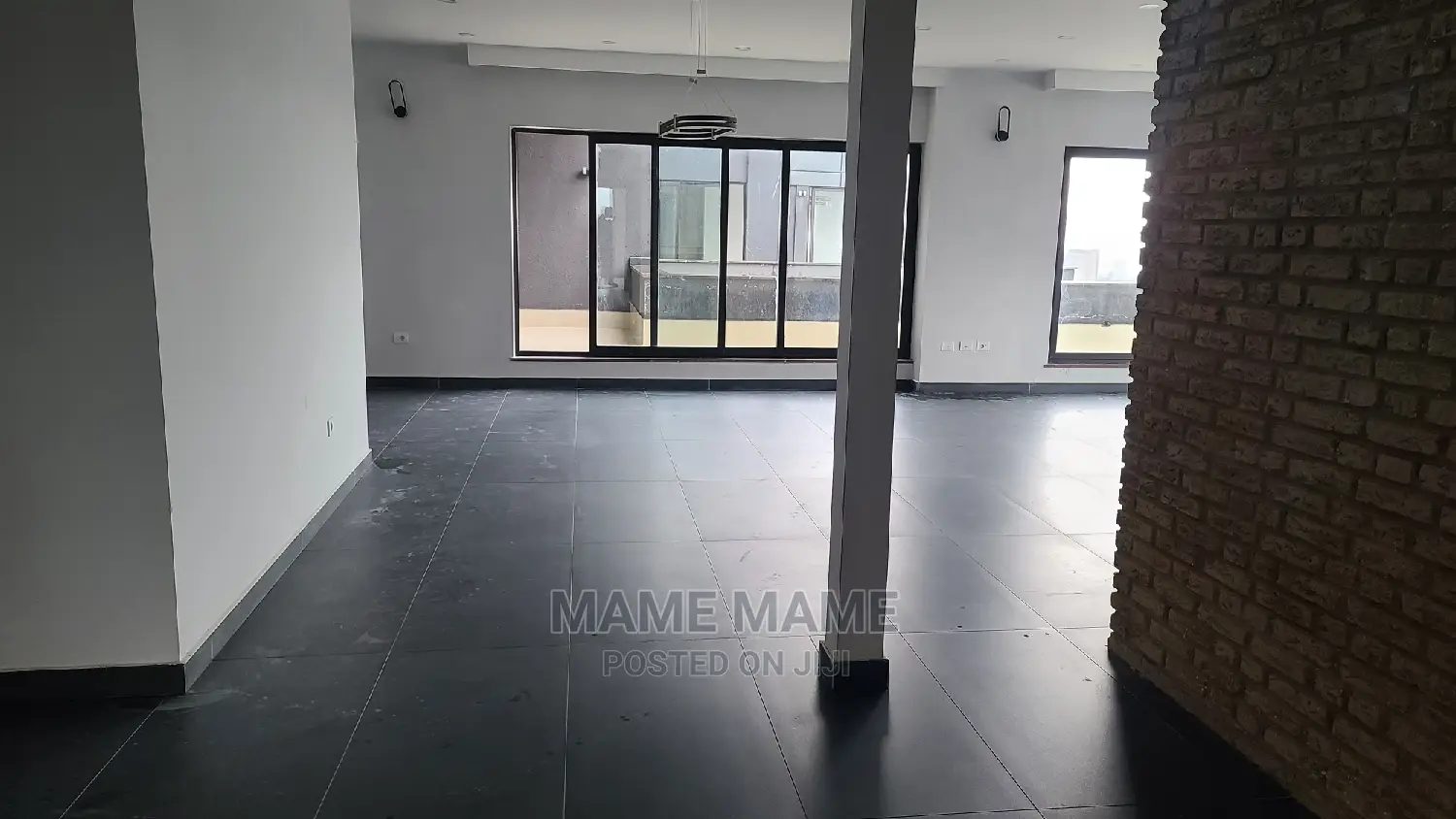 3bdrm Apartment in Addis Abeba, Kirkos for sale