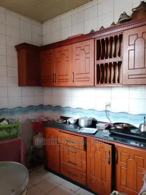 3bdrm House in ለቡ ላፍቶ, Nifas Silk-Lafto for sale