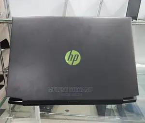 New Laptop HP 8GB AMD Ryzen 5 SSD 256GB