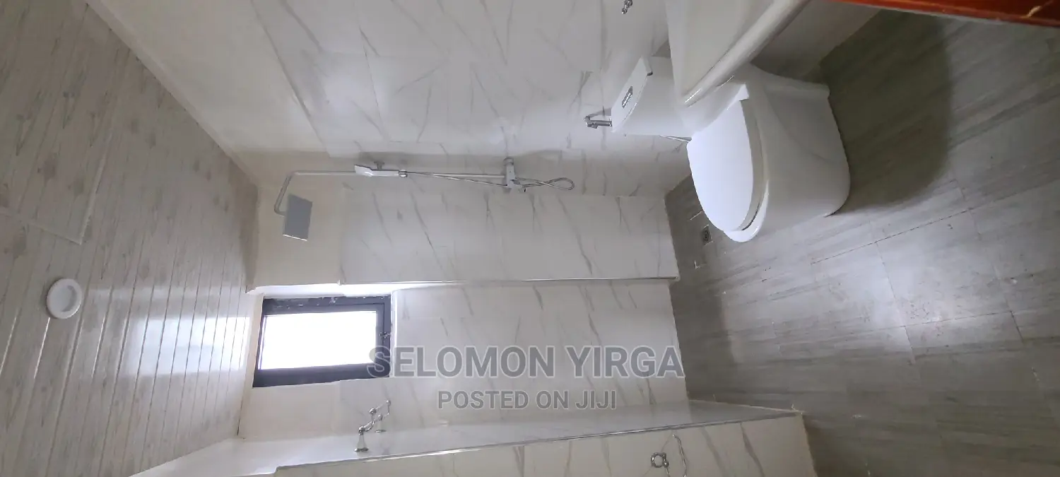 3bdrm Apartment in አድስ አበባ, Bole for rent