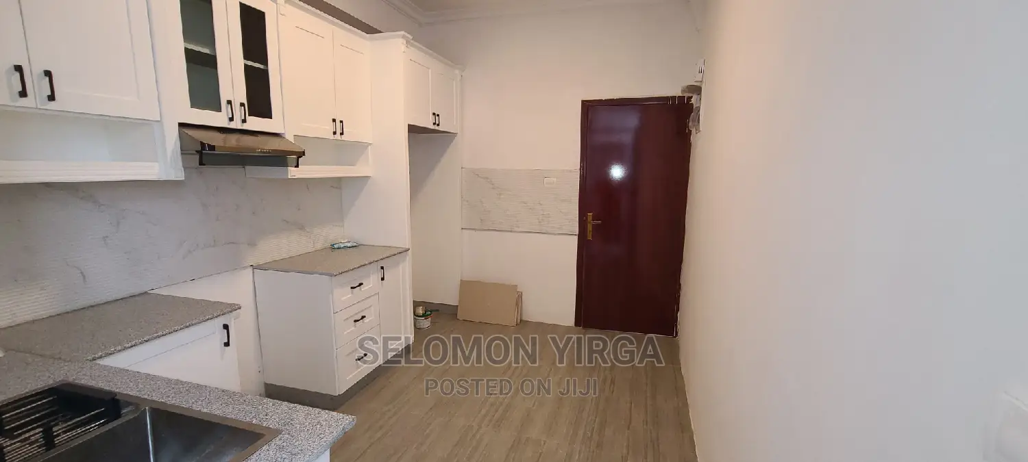 3bdrm Apartment in አድስ አበባ, Bole for rent