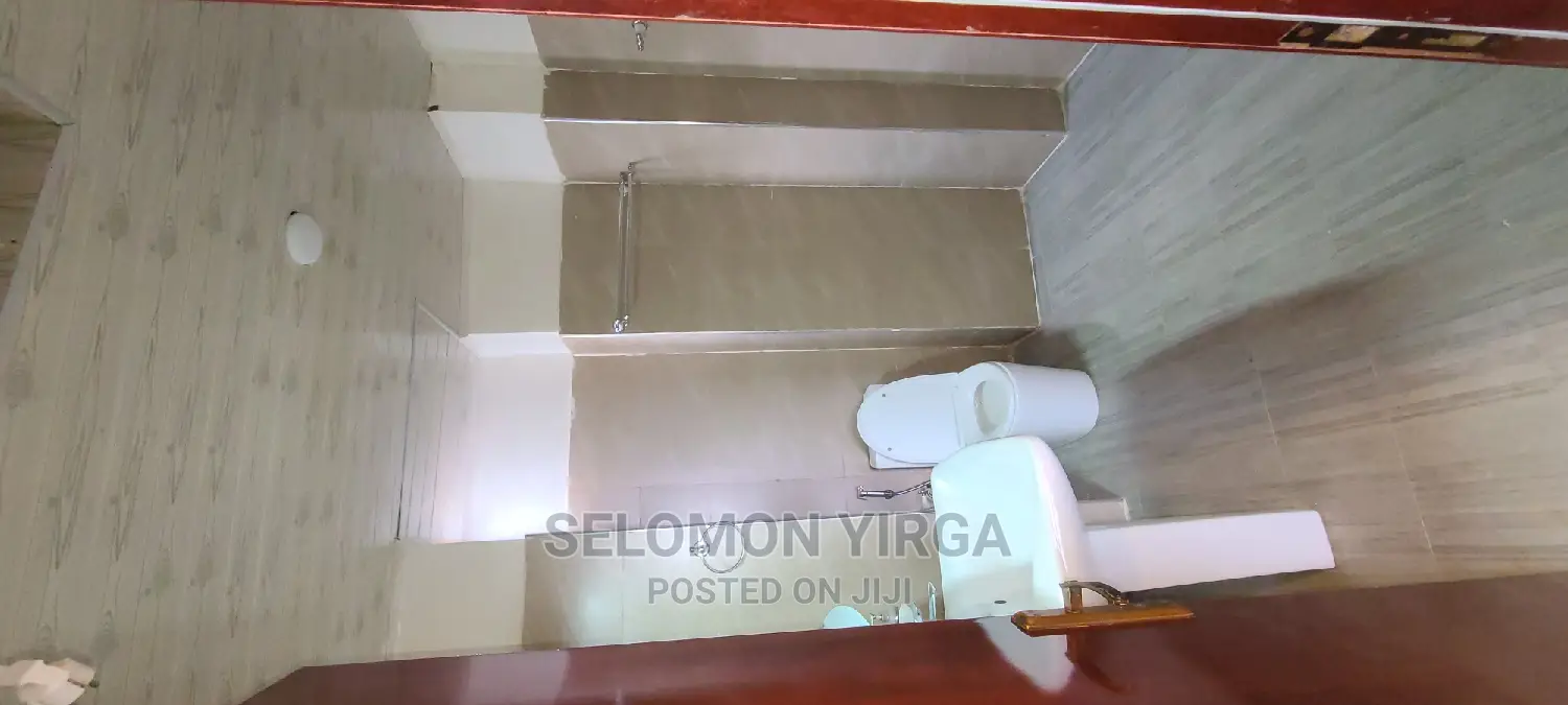 3bdrm Apartment in አድስ አበባ, Bole for rent