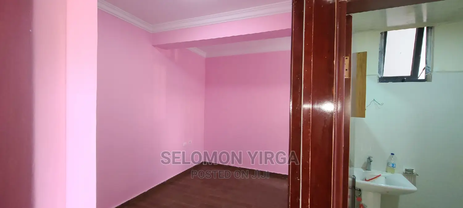 3bdrm Apartment in አድስ አበባ, Bole for rent