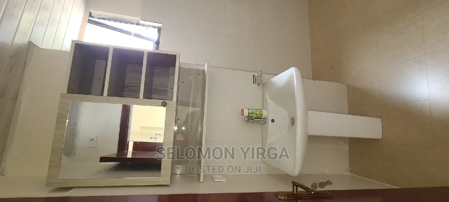 3bdrm Apartment in አድስ አበባ, Bole for rent