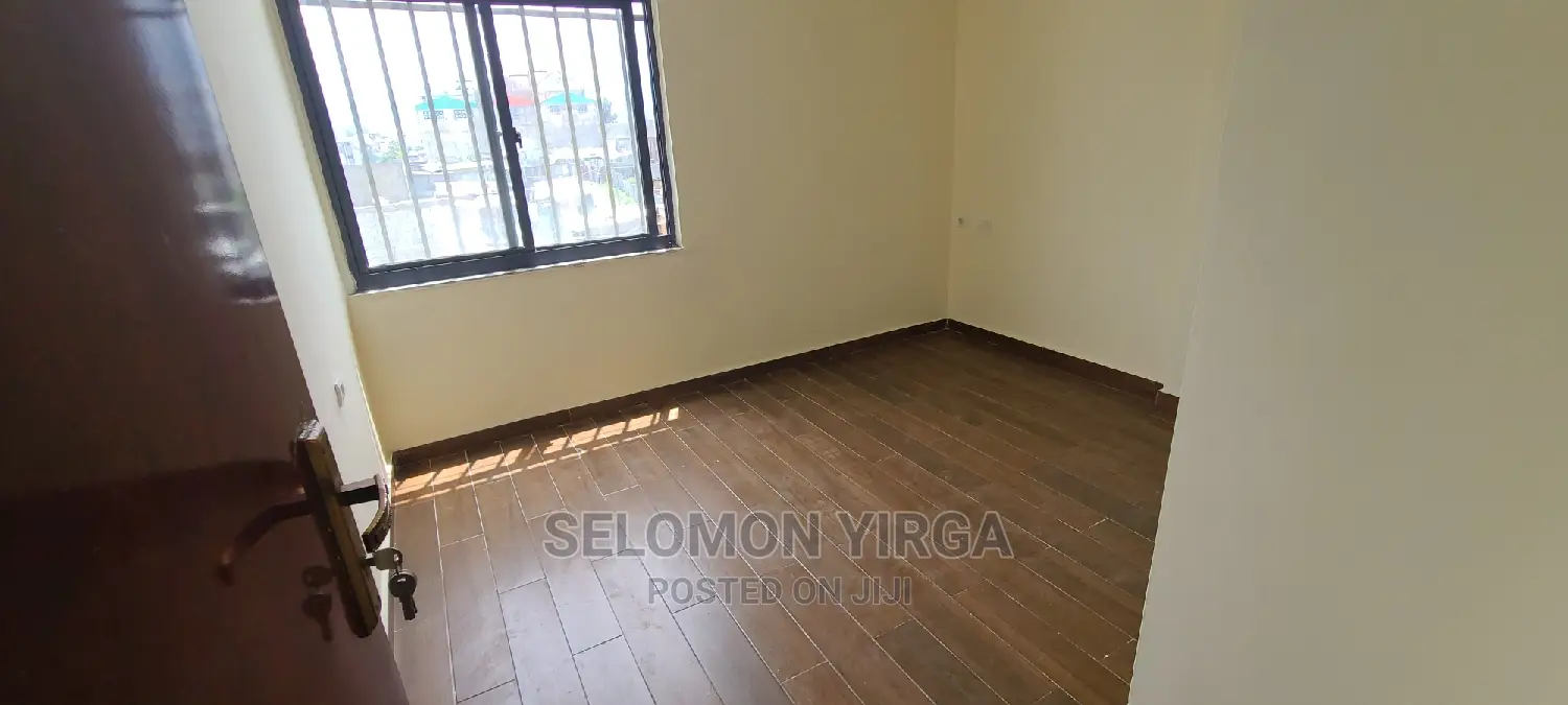 3bdrm Apartment in አድስ አበባ, Bole for rent