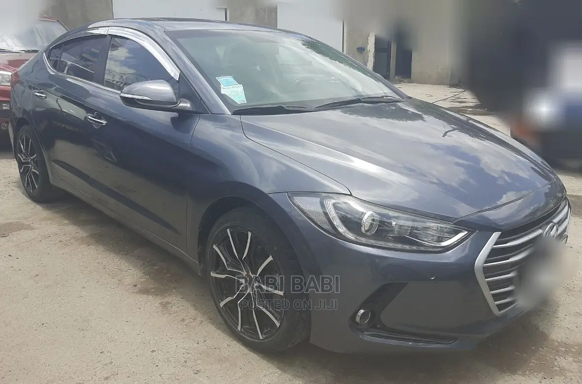 Hyundai Avante 2017 Gray