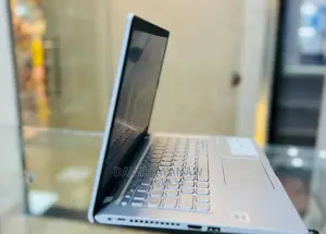 New Laptop Asus ASUSPRO P2440UA 8GB Intel Core I3 SSD 256GB