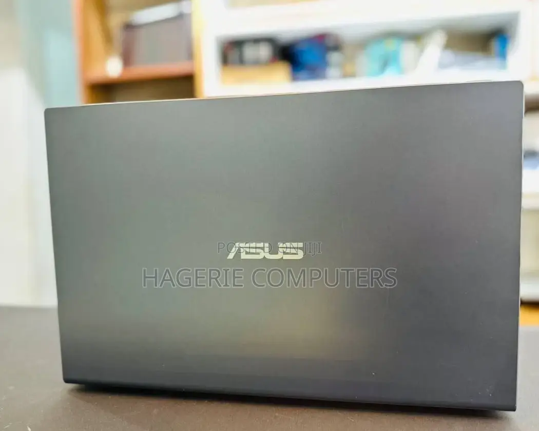 New Laptop Asus VivoBook E403NA 8GB Intel Core I3 SSD 256GB