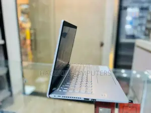 New Laptop Asus C300 8GB Intel Core I3 SSD 256GB