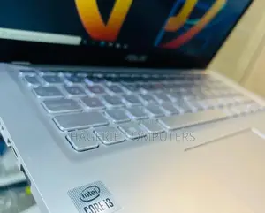 New Laptop Asus C300 8GB Intel Core I3 SSD 256GB