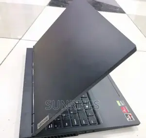 New Laptop Lenovo Legion 5 8GB AMD Ryzen 5 SSD 256GB