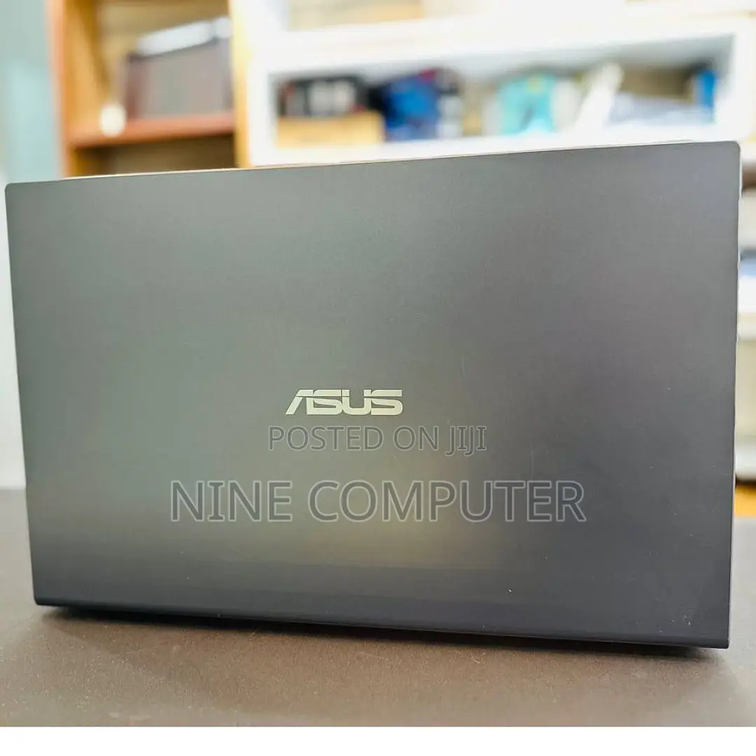 New Laptop Asus VivoBook 15 X505BA 8GB Intel Core I3 SSD 256GB