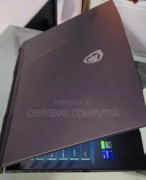 New Laptop MSI Pulse GL66 16GB Intel Core I9 SSD 1T