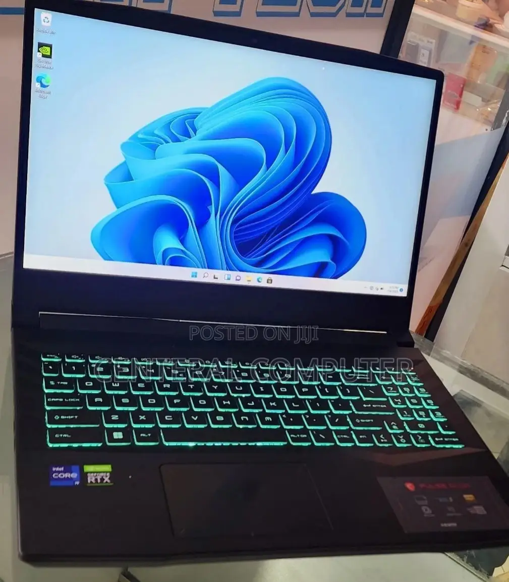 New Laptop MSI Pulse GL66 16GB Intel Core I9 SSD 1T