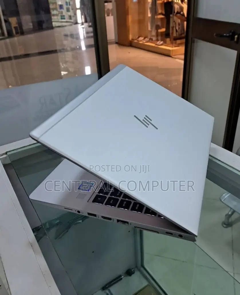 New Laptop HP EliteBook 840 G5 8GB Intel Core I5 SSD 1T