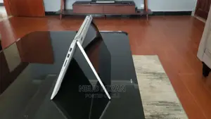 New Laptop Lenovo Flex 5 8GB Intel Core I5 SSD 256GB