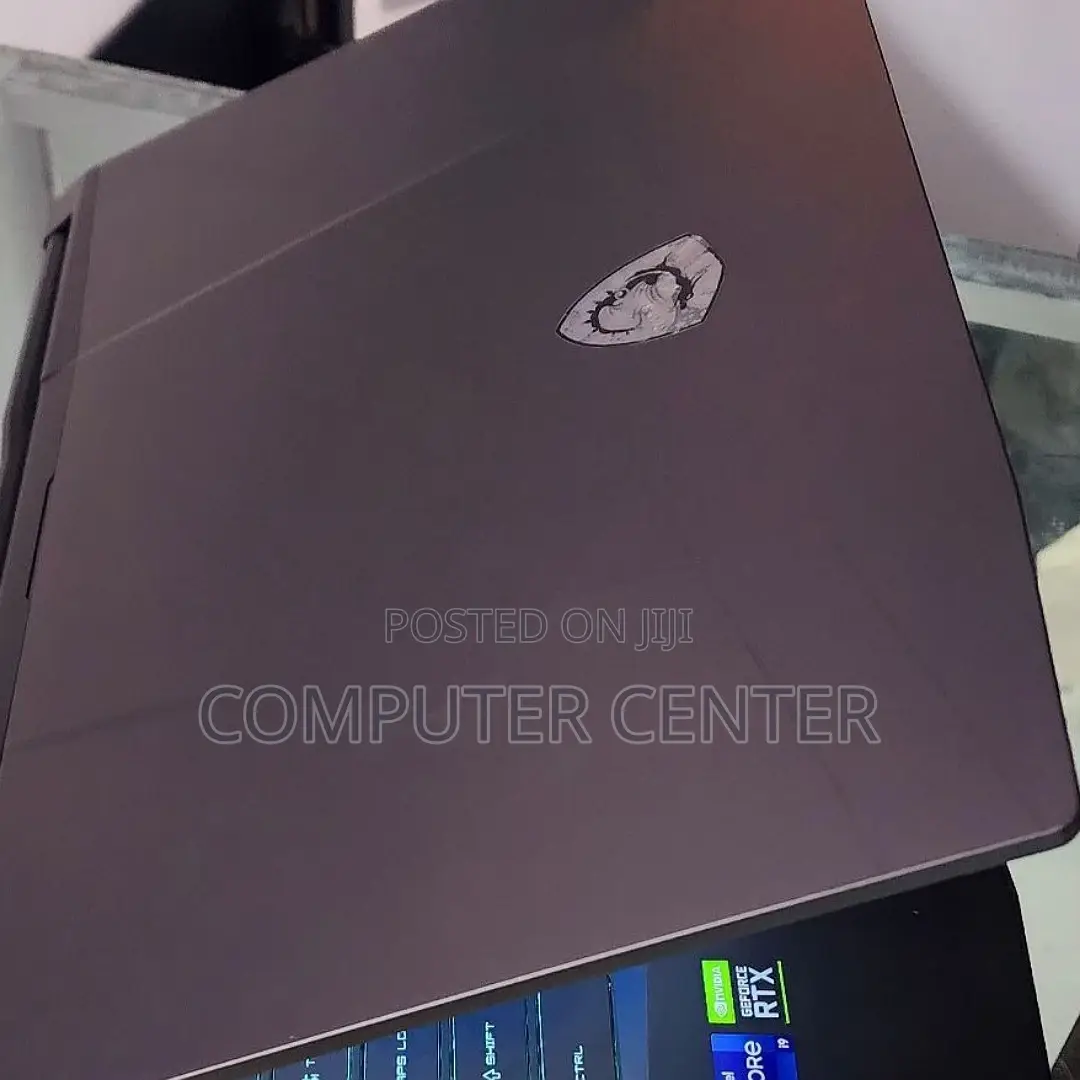 New Laptop MSI Pulse GL66 16GB Intel Core I9 SSD 1T