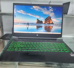 New Laptop HP Pavilion 14 8GB AMD Ryzen 5 SSD 256GB