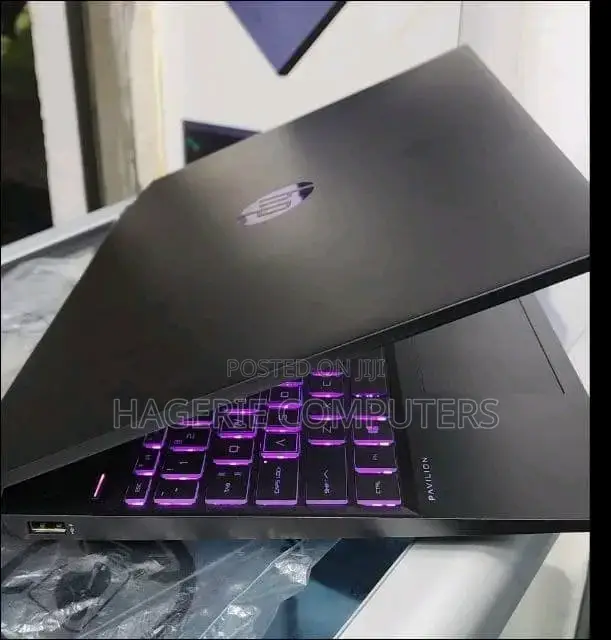 New Laptop HP Pavilion Gaming Laptop 15-dk2xxx 8GB SSD 512GB