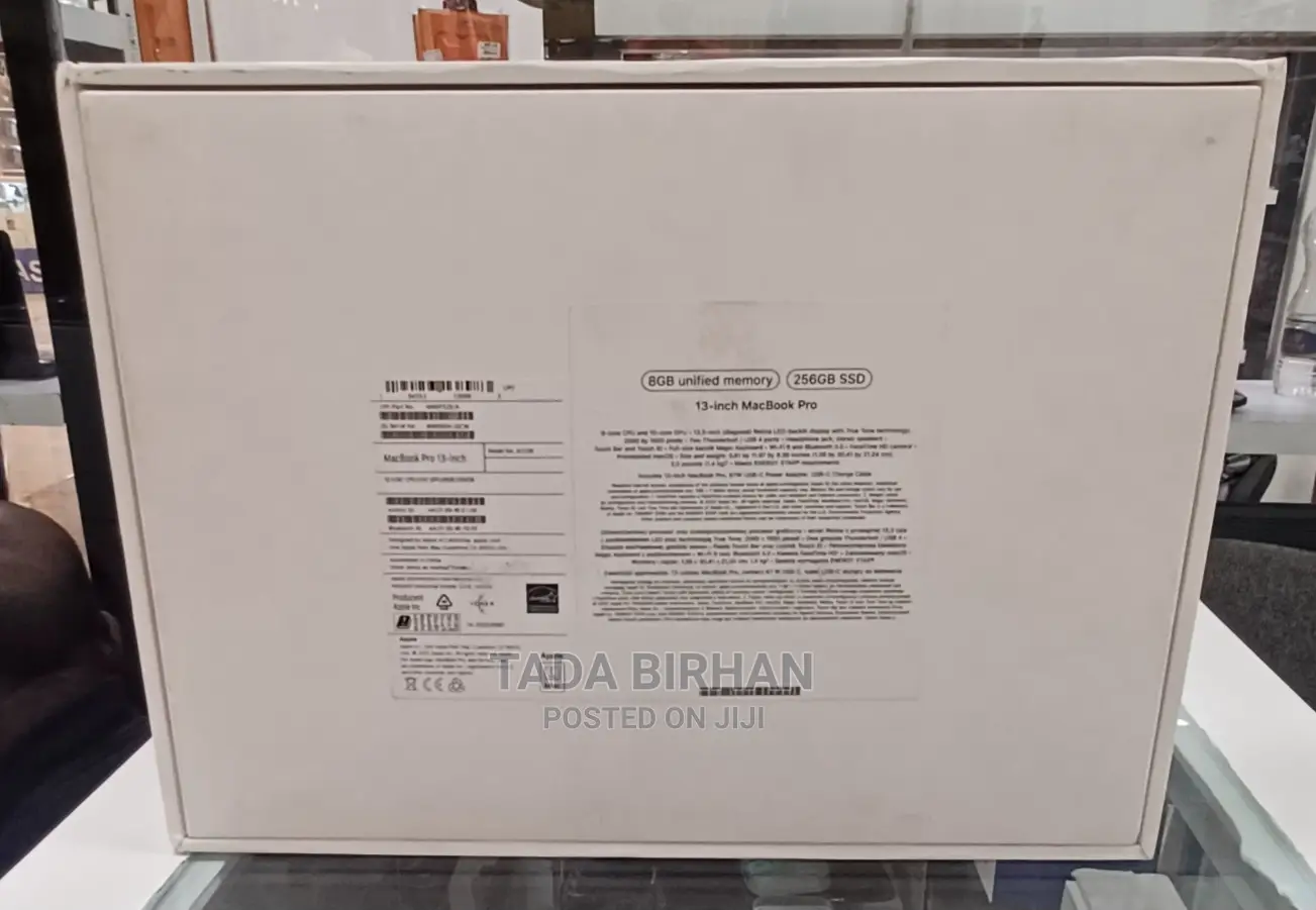 New Laptop Apple MacBook Pro M1 8GB Intel Core I7 SSD 256GB