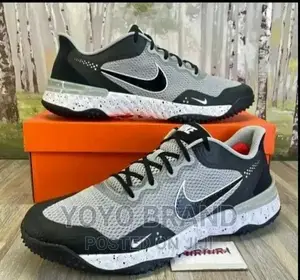 Photo - Nike Orginal