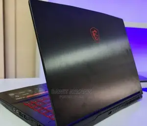 New Laptop MSI GF63 8GB Intel Core I5 SSD 512GB