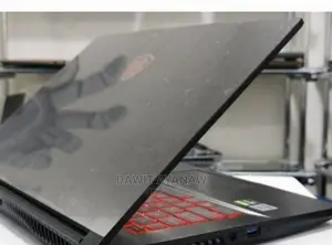 New Laptop MSI GF63 8GB Intel Core I5 SSD 512GB