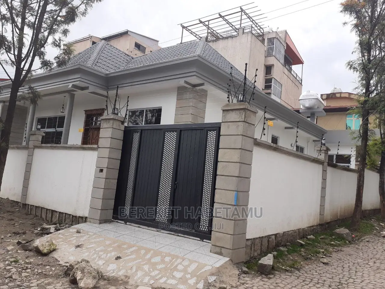 6bdrm House in ላፍቶ, Nifas Silk-Lafto for sale
