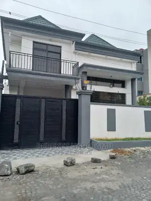 Photo - 6bdrm House in ላፍቶ, Nifas Silk-Lafto for sale